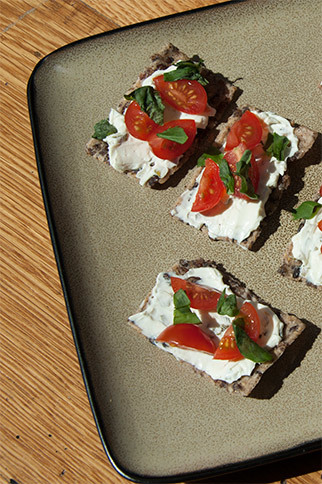 Herbed Cheese Spread, Fresh Basil & Cherry Tomato